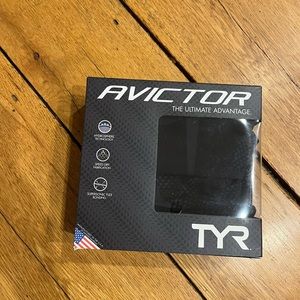 BRAND NEW TYR AVICTOR SIZE 23 TECHSUIT